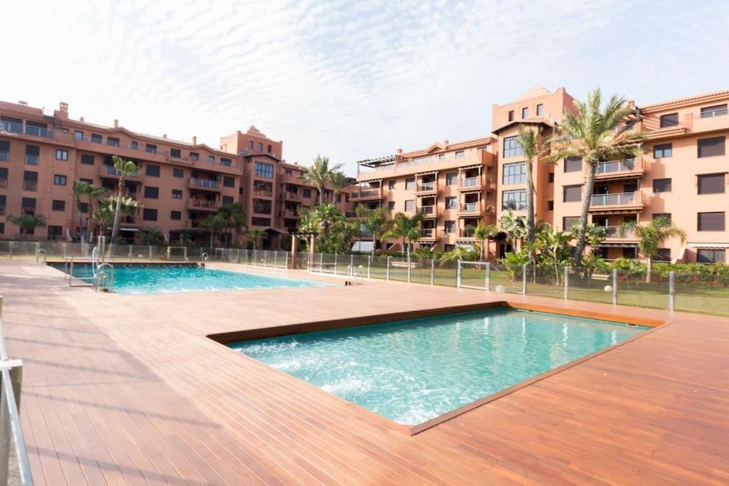 Pushe Playa Granada Beach & Golf 20 Motril Exterior photo
